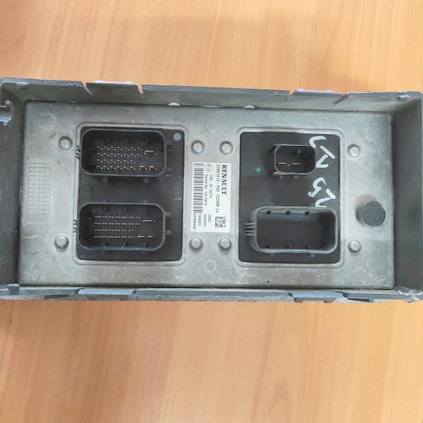 7422881419 22881419 Lo cciom Central Chassis Input Output Module Renault T-Series, електронен блок - Автоморга камиони ЕЛЕНИНО